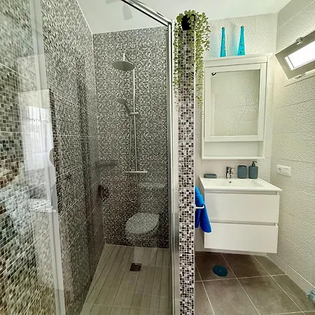 Гостевой дом Y Lofts Makana