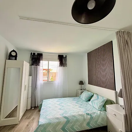 Гостевой дом Y Lofts Makana Коста Бланка