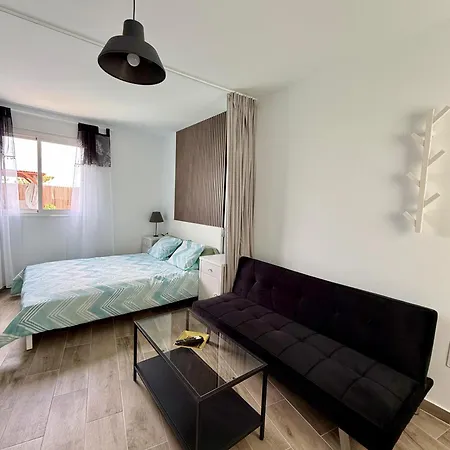 Гостевой дом Y Lofts Makana