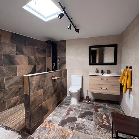Y Lofts Makana Гостевой дом *