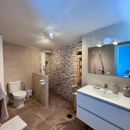 Гостевой дом Y Lofts Makana